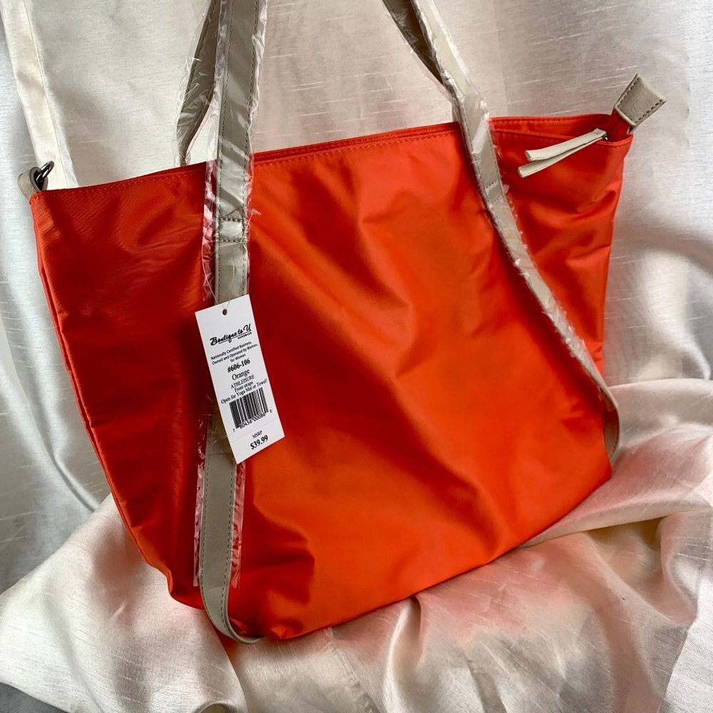 BOUTIQUE TO U HANDBAGS Gloria Tote NWT